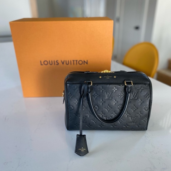 Louis Vuitton Handbags - Louis Vuitton Speedy Bandoulière 25 in black empreinte leather